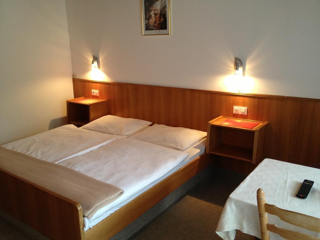 Pension & Appartement Fortin Bad Kleinkirchheim Room photo